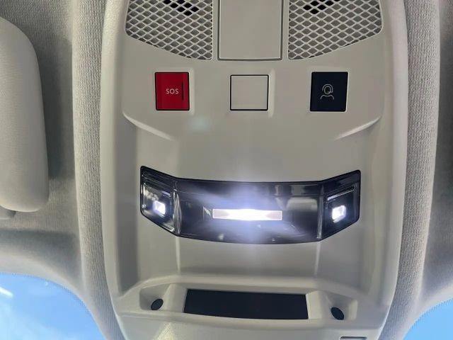 Fiat 600e HYBRID 100 RED KOMFORT STYLE