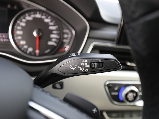 Audi A4 40 TDI S-Tronic Sedan