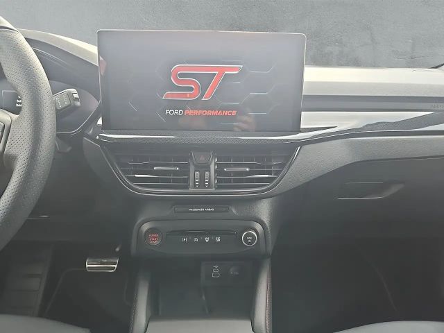 Ford Focus EcoBoost ST Line
