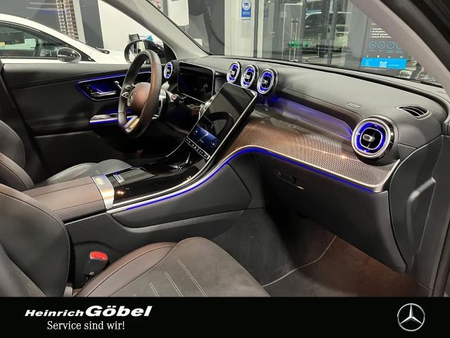 Mercedes-Benz GLC 300 4MATIC AMG Line GLC 300 d