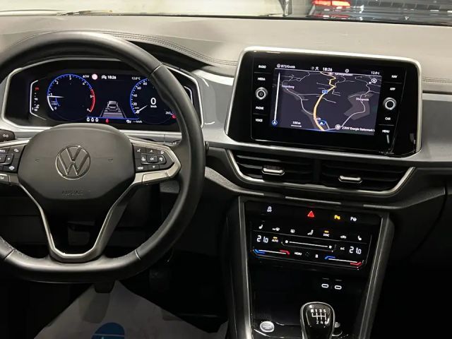 Volkswagen T-Roc IQ.Drive Style