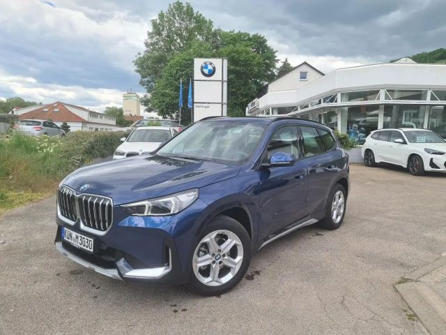 BMW X1 BMW  s18i AHK 18" X Line Bluetooth Navi Klima