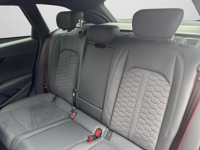 Audi RS4 Avant Quattro