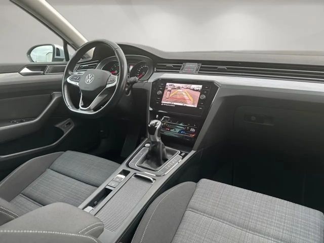 Volkswagen Passat Business Variant