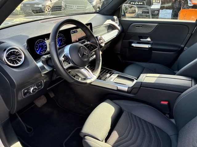 Mercedes-Benz EQB 250