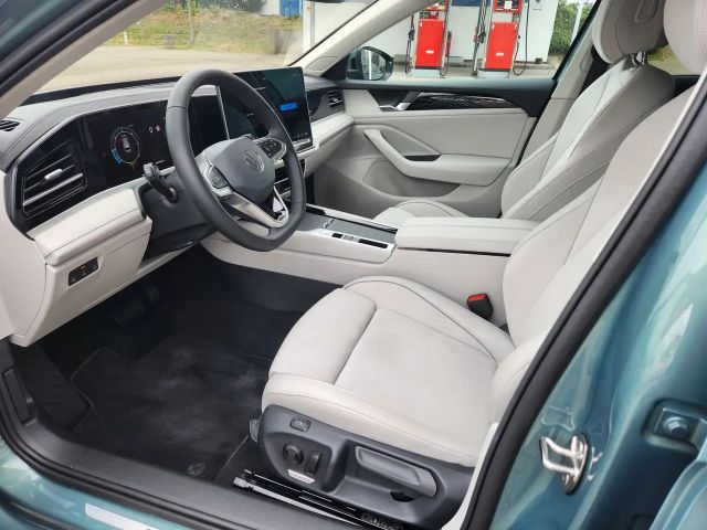 Volkswagen Passat 2.0 TDI DSG Elegance Elegance