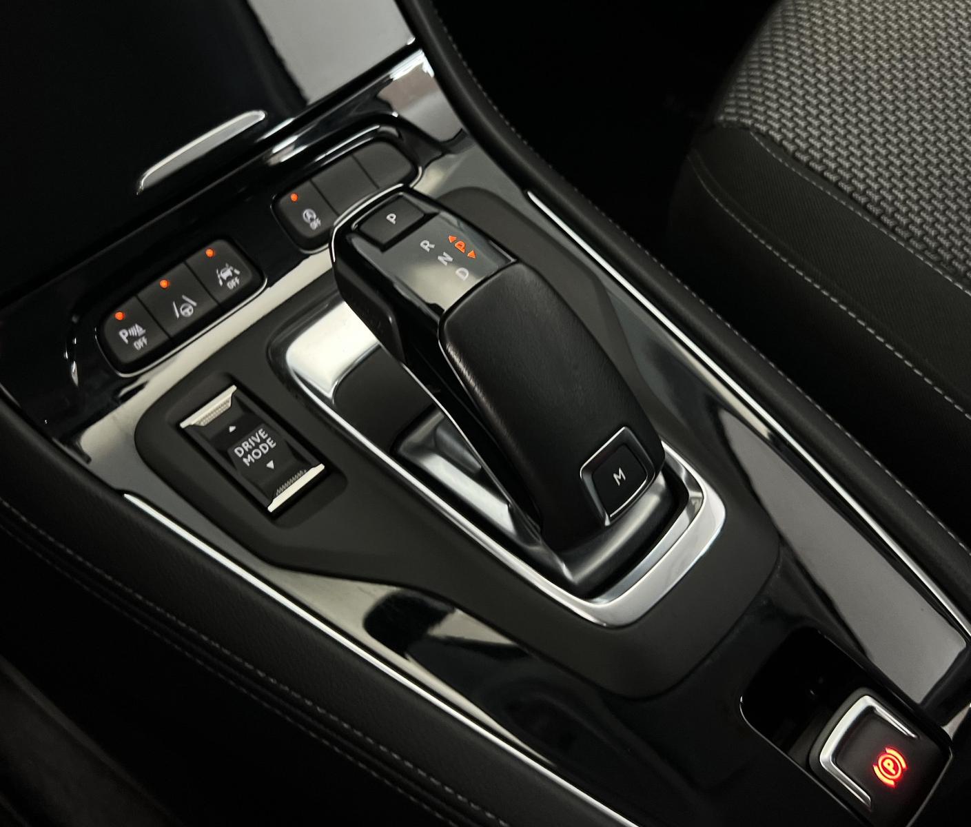 Opel Grandland X Grandland X Busi. Ed.*1,2-96kW*NAVI*SH*TEMP*EU6d