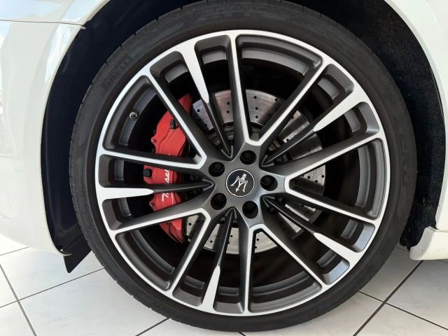 Maserati Quattroporte Trofeo