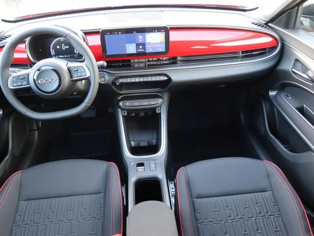 Fiat 600e RED Apple Carplay Android Auto Klima PDC