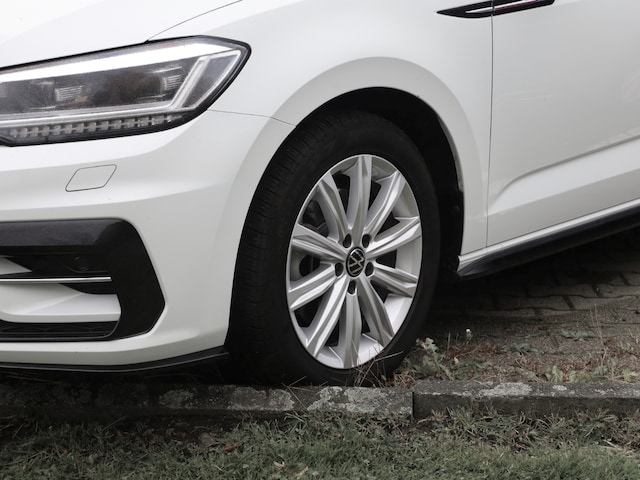 Volkswagen Touran DSG IQ.Drive R-Line