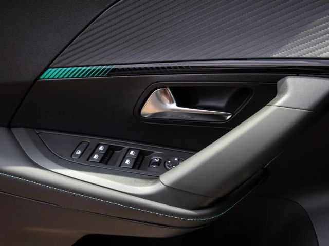 Peugeot 2008 Allure Pack EAT8 PureTech