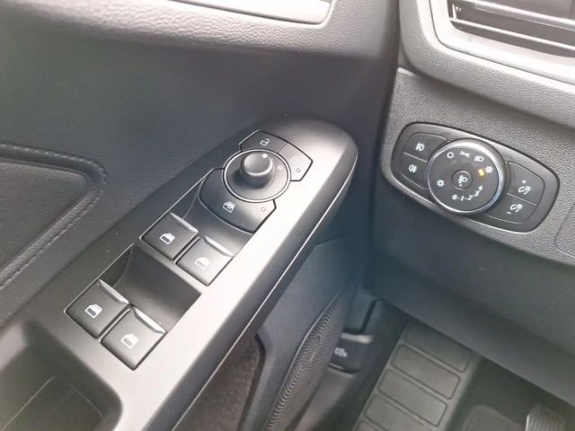 Ford Focus Cool & Connect Wagon