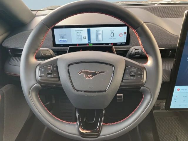 Ford Mustang Mach-E AWD Premium