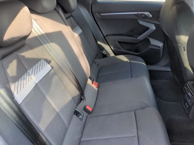 Audi A3 30 TFSI S-Tronic Sedan Sportback