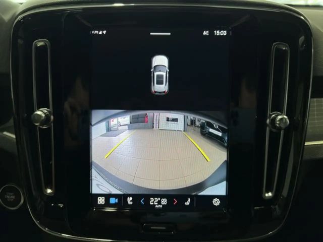 Volvo XC40 Dark Plus