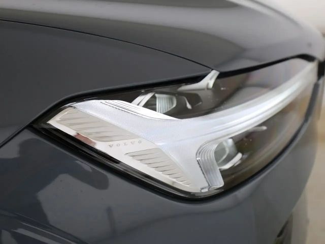 Volvo XC60 AWD Dark Plus T8