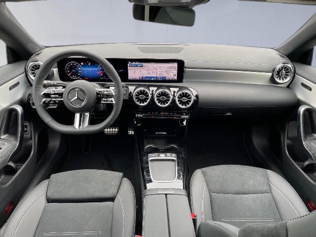 Mercedes-Benz CLA 200 Shooting Brake