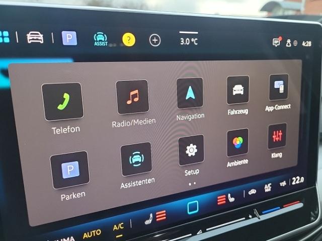 Volkswagen Golf 1.5 TSI Golf VIII Life