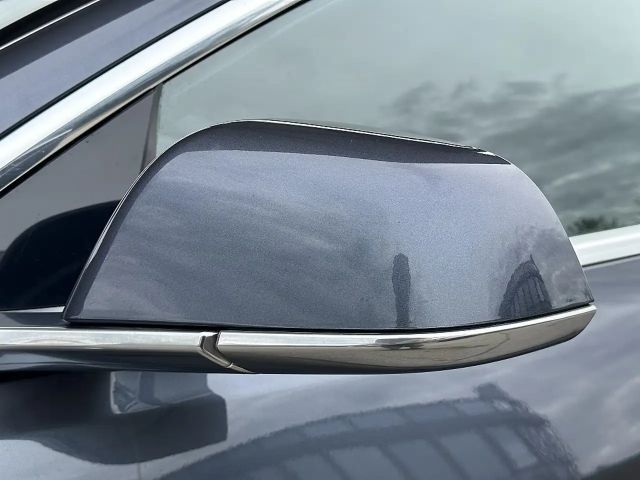 Tesla Model 3 AWD Long Range