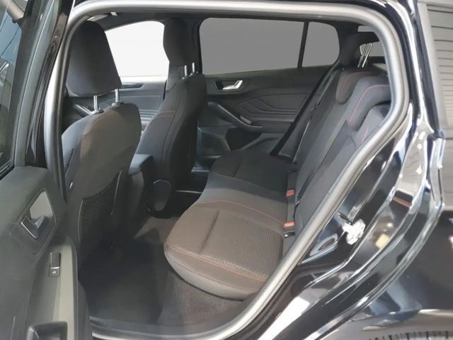 Ford Focus EcoBoost ST Line Wagon