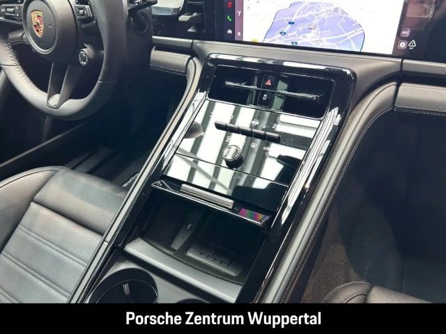 Porsche Panamera 4 E-Hybrid