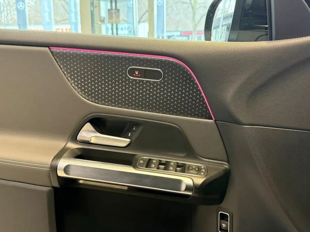 Mercedes-Benz EQB 300 4MATIC Electric Art