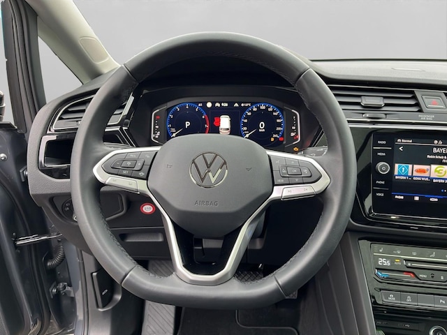 Volkswagen Touran 1.5 TSI DSG Highline