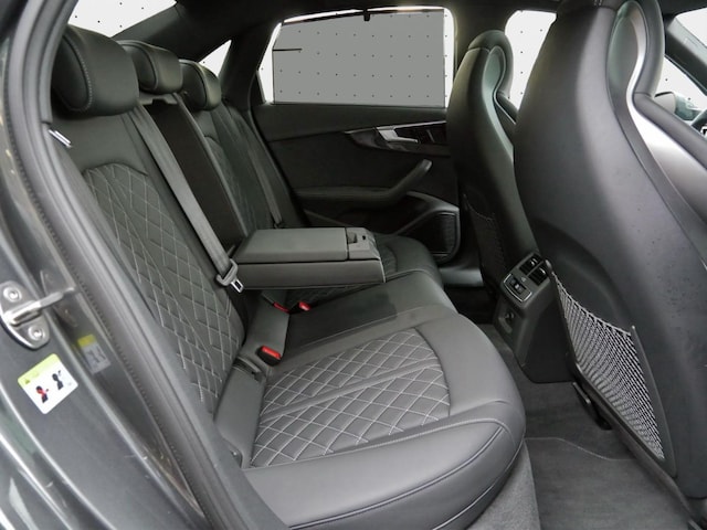 Audi S4 Quattro Sedan