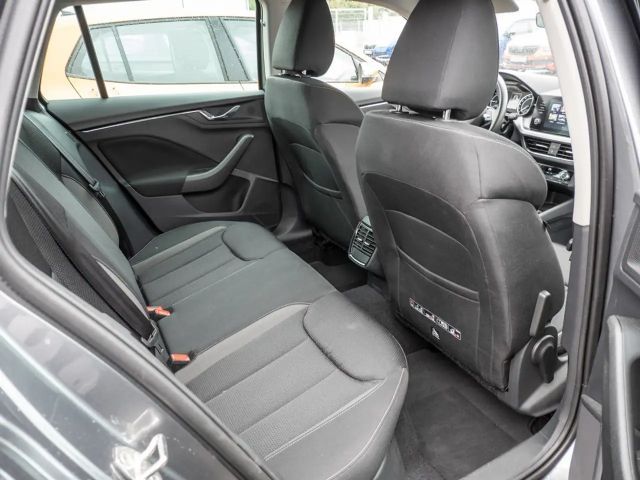 Skoda Kamiq 1.0 TSI Tour