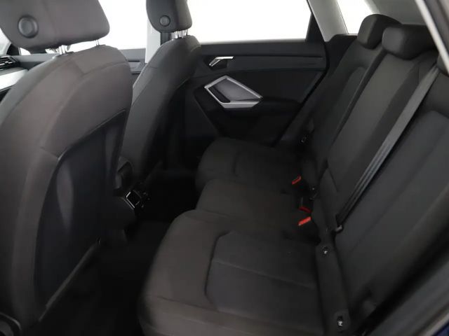 Audi Q3 35 TDI Quattro