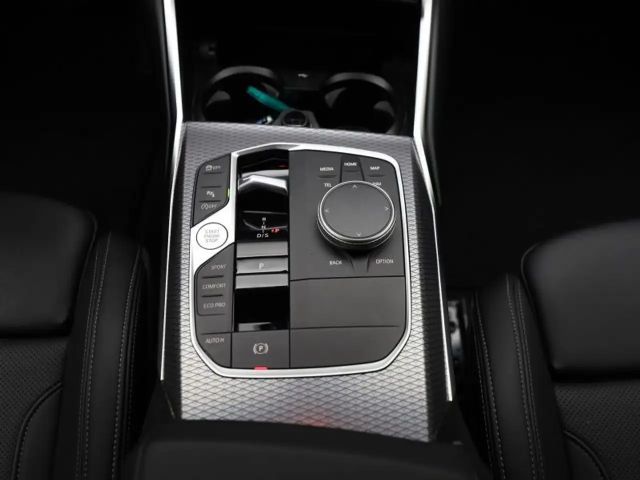 BMW 318 M-Sport Sedan