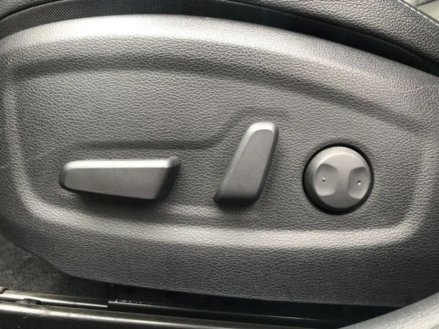 Kia XCeed CRDi Platinum Edition