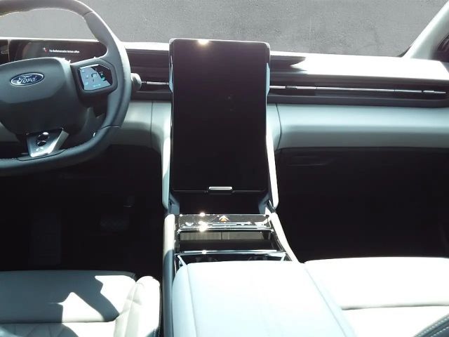 Ford Capri AWD Extended range Premium