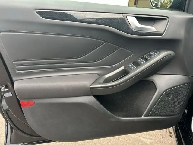 Ford Focus EcoBoost ST Line