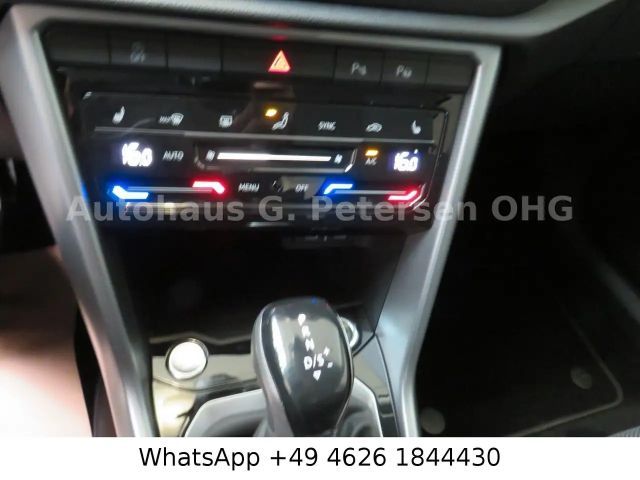 Volkswagen T-Roc DSG Life