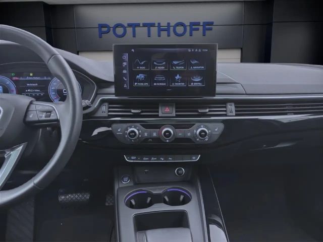 Audi A4 30 TDI Avant S-Line