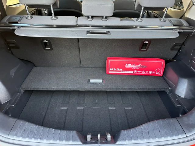 SsangYong Tivoli 2WD Quartz