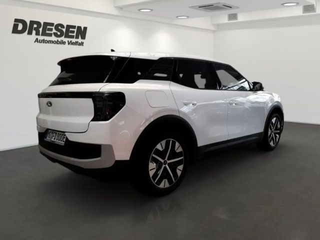 Ford Explorer Premium RWD