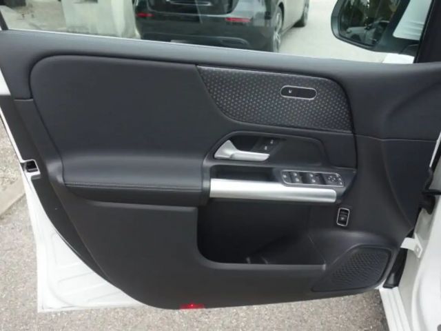 Mercedes-Benz B 200 Progressive