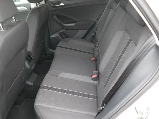 Volkswagen T-Roc 1.5 TSI DSG Life