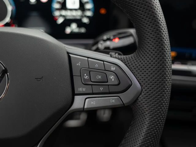 Volkswagen Passat 4Motion DSG R-Line