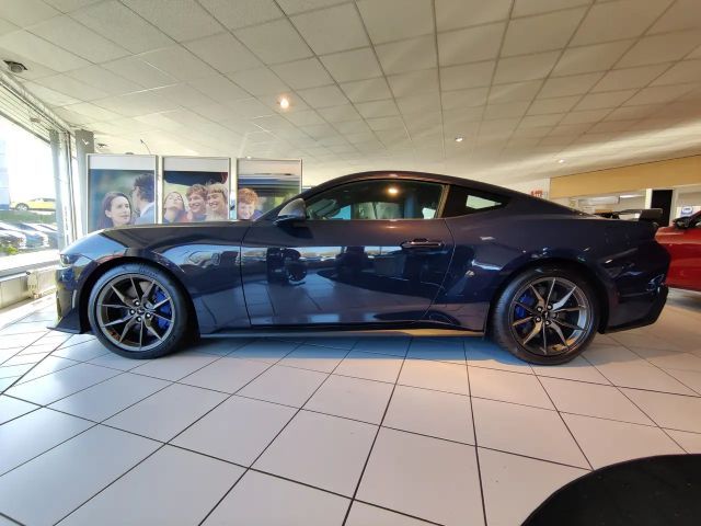 Ford Mustang Fastback GT 5.0 V8