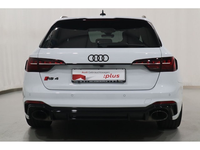 Audi RS4 Avant Quattro