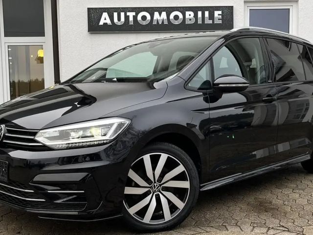Volkswagen Touran DSG R-Line