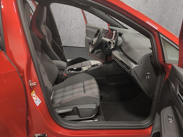 Volkswagen Golf 2.0 TSI DSG GTI Plus Style