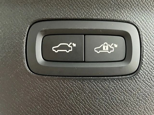 Volvo XC90 AWD Dark Ultimate