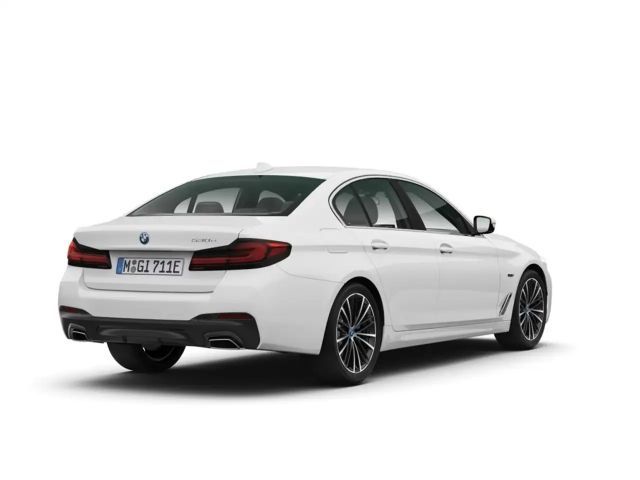 BMW 530 530e M-Sport Sedan