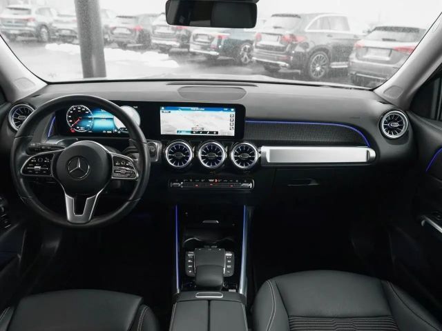 Mercedes-Benz EQB 250