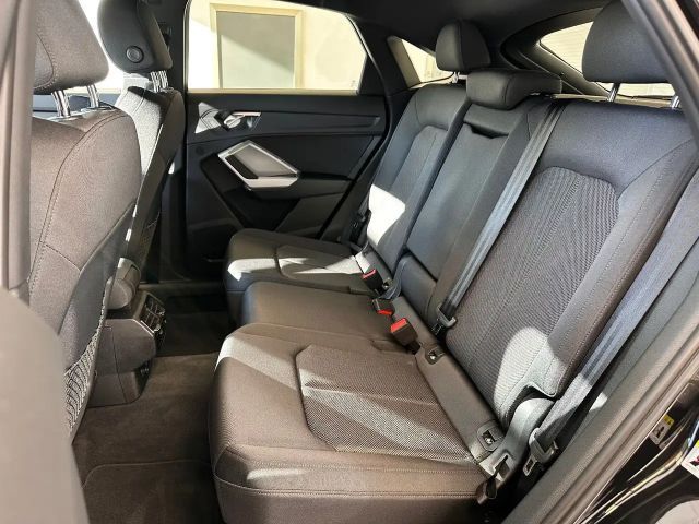 Audi Q3 35 TFSI S-Line Sportback