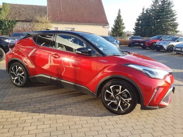 Toyota C-HR Hybride Team D